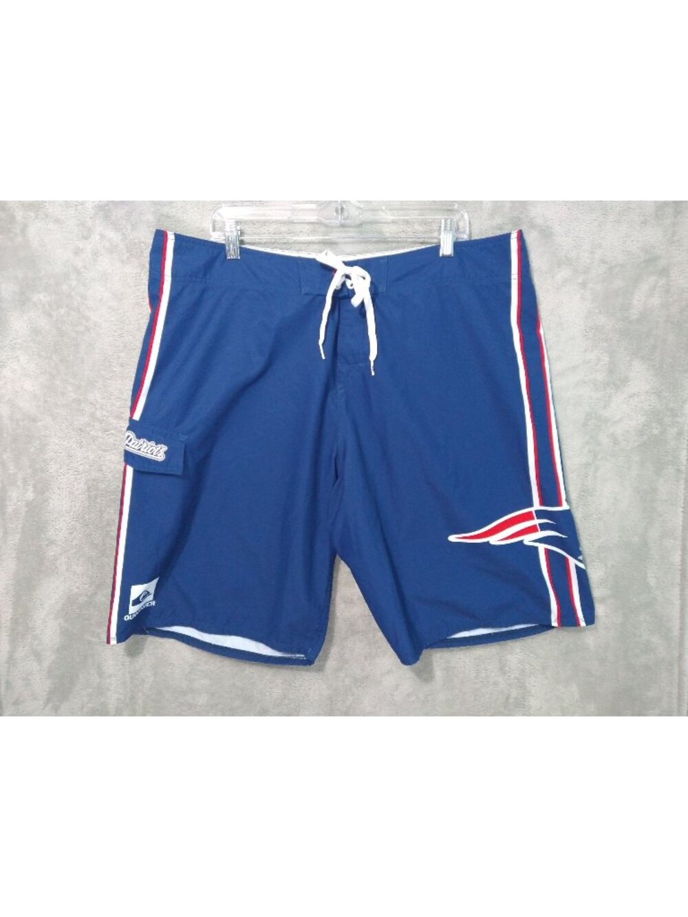 Quiksilver Shorts Mens 40 Blue New England Patriots Board Swim Trunks Surf